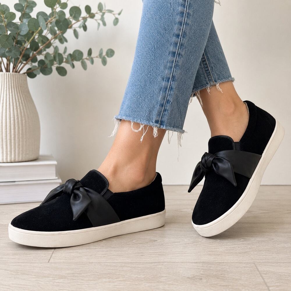 Revitalign Black Suede Bow Slip On Sneakers Women’s Size 12B Comfort Shoes